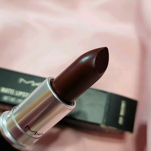 MAC Lingering kiss lipstick BNIB